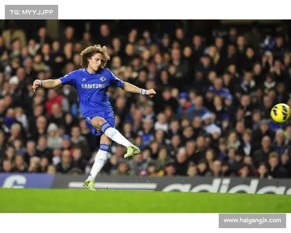 大卫路易斯的球场位置与独特技巧全面解析